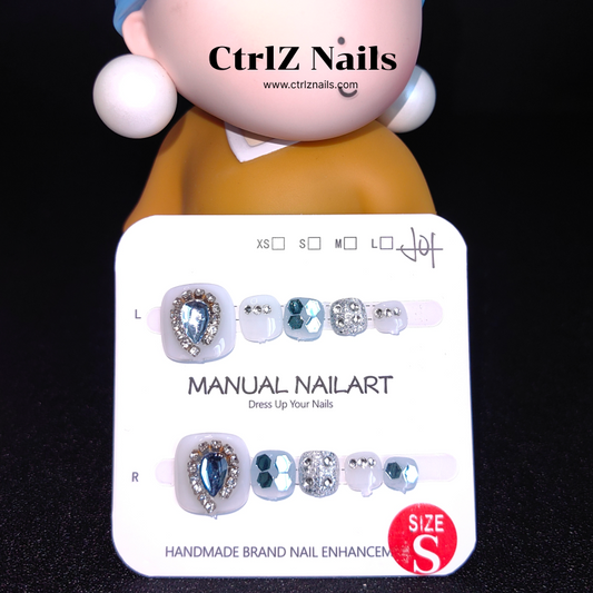 Aqua Droplets press on toe nails for summer style