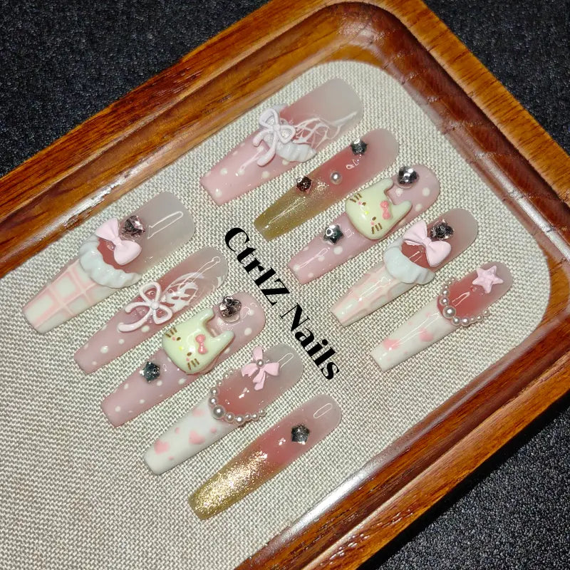 Handmade Sweetheart Kitty Press-On Nails