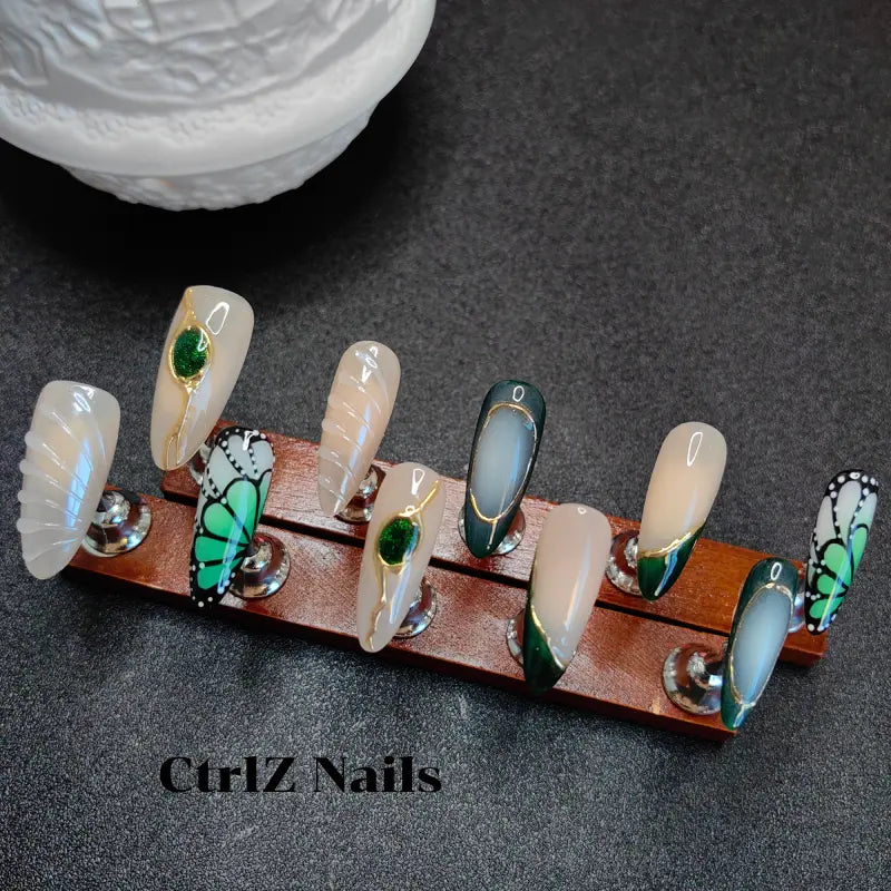 Handmade Press-On Nails: Luxe Green Cat's Eye