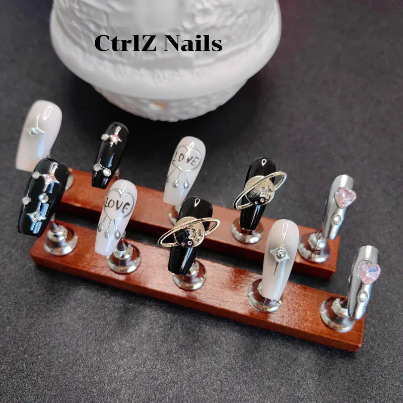 Handmade Hot Girl Planet Press-On Nails