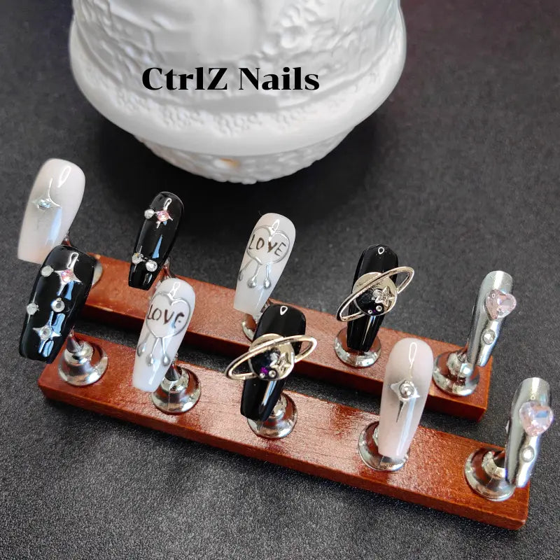 Handmade Hot Girl Planet Press-On Nails
